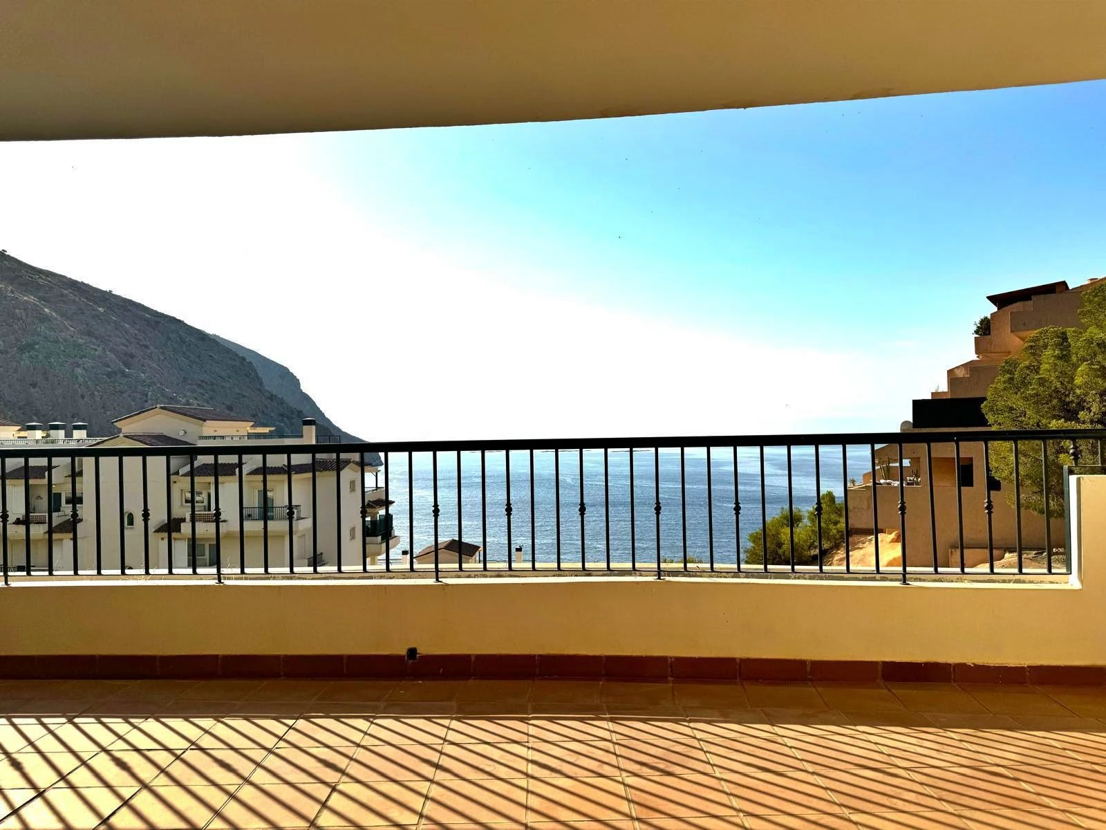 Apartamento con vistas al mar en venta en Mascarat
