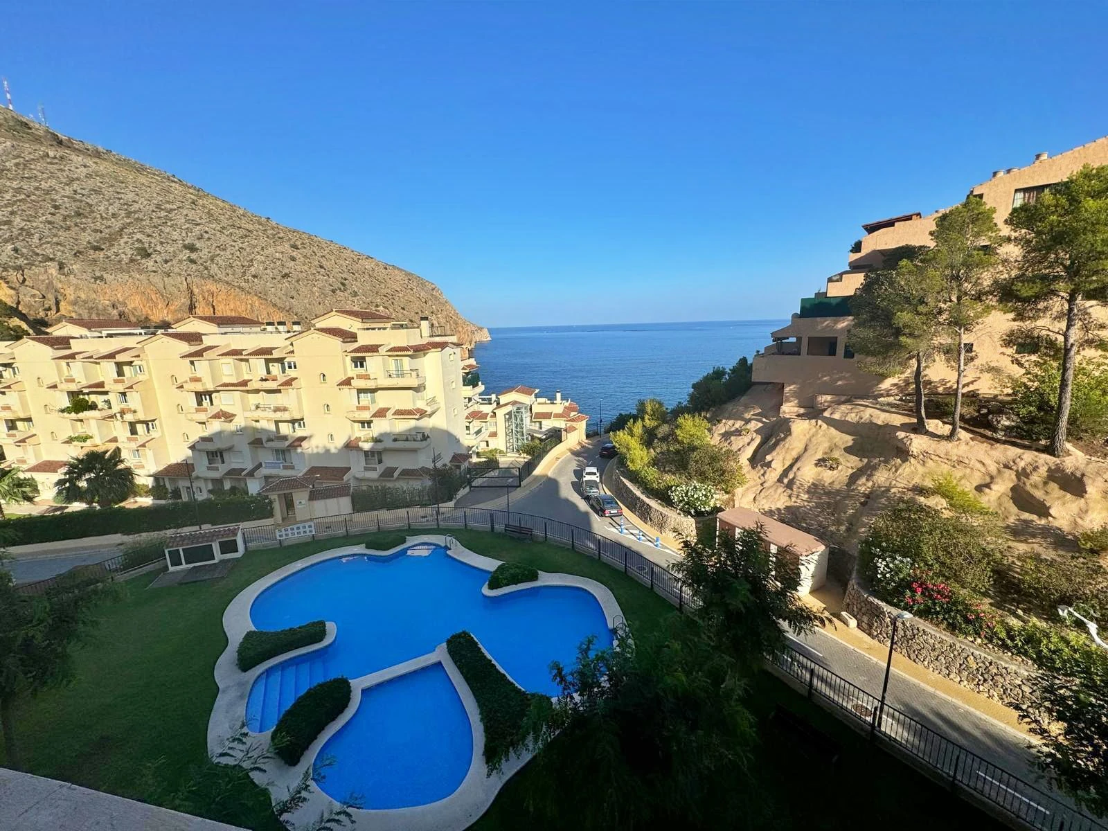 Apartamento con vistas al mar en venta en Mascarat
