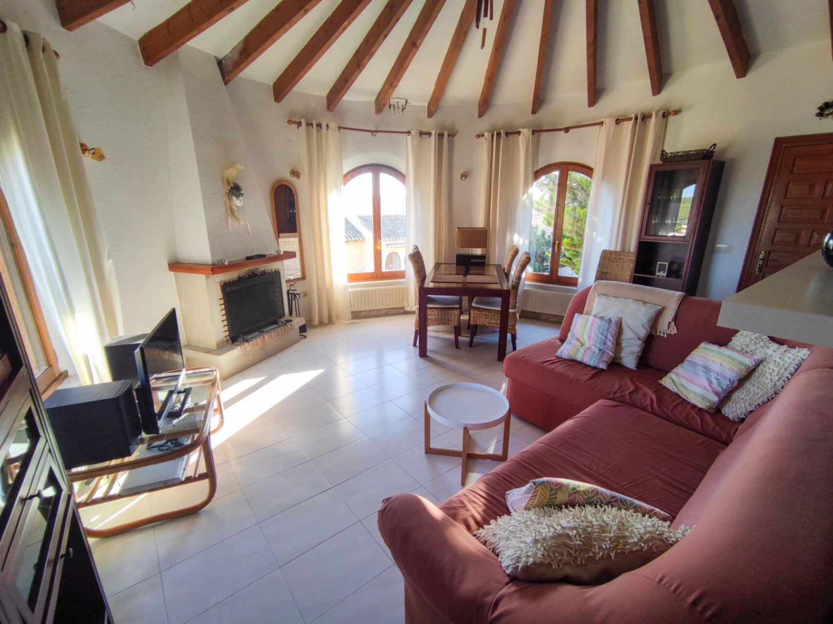 Cumbre del Sol villa with private pool and sea views