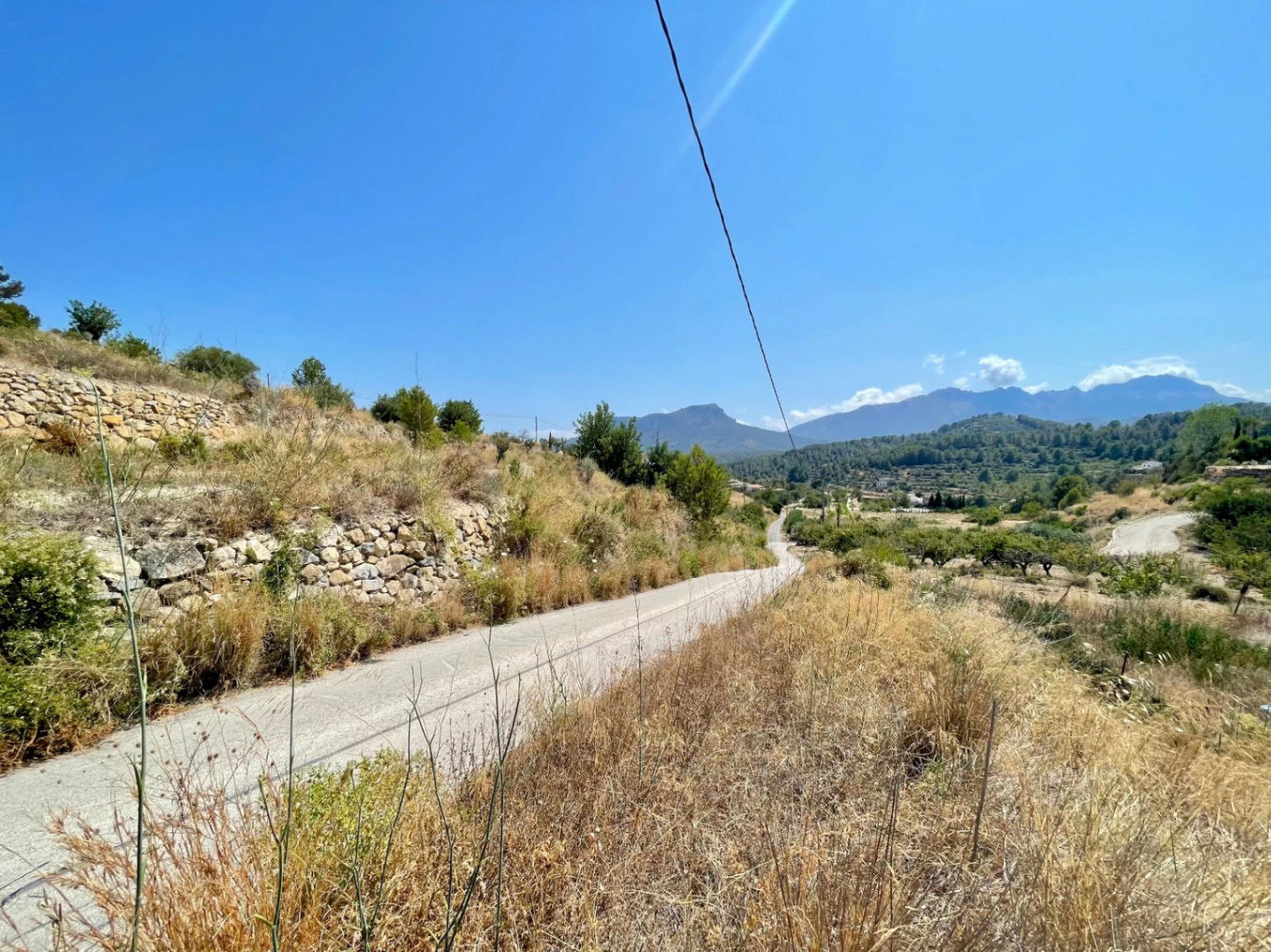 PLOT WITH PROJECT AND LICENSE IN BENISSA