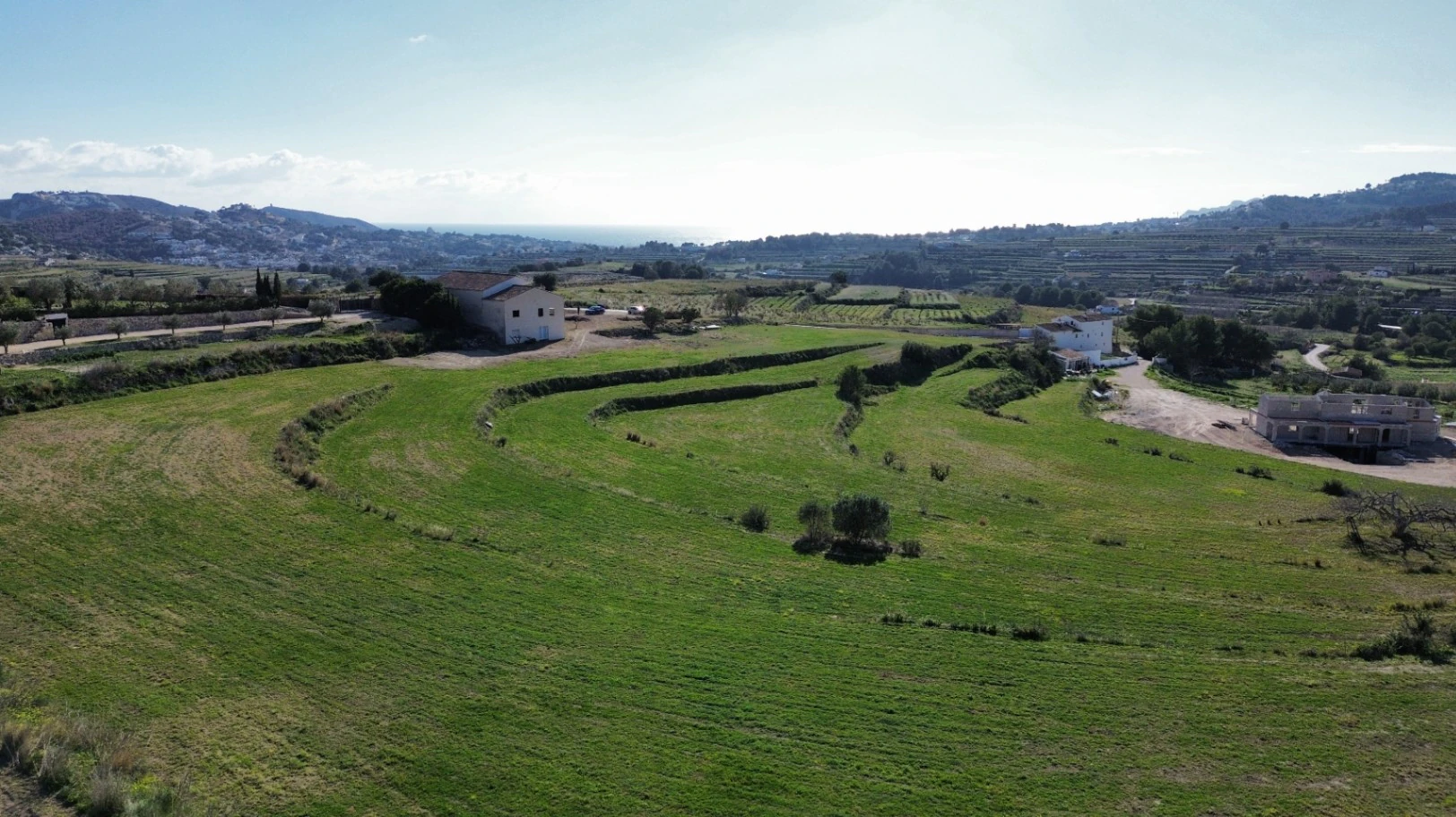 Parcela de terreno en Teulada con vistas al mar y gran potencial edificable
