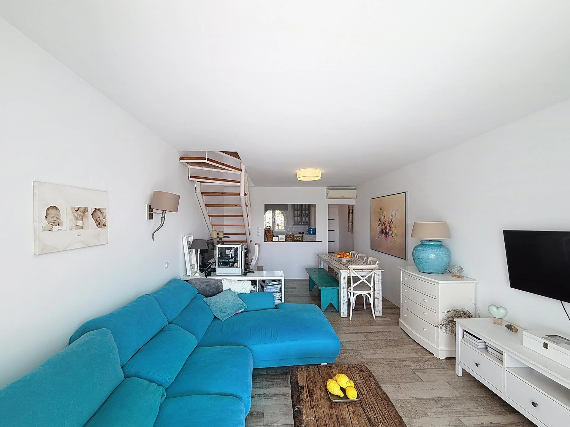 Cumbre del Sol gerenoveerd duplex appartement in Pueblo de la Paz