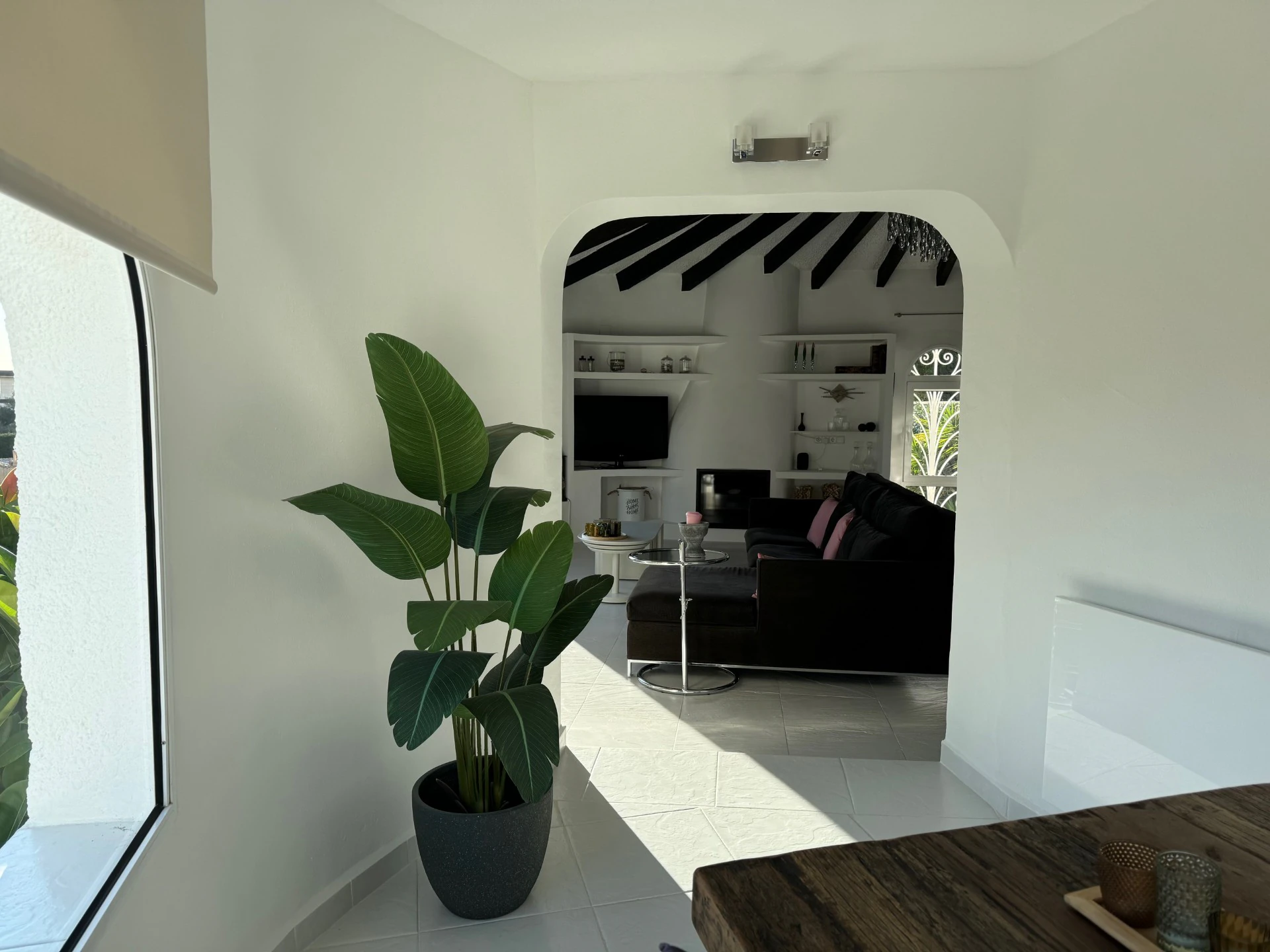 Villa Mediterránea en Maryvilla Calpe con Vistas al Mar, Piscina, Jacuzzi y Apartamento Independiente