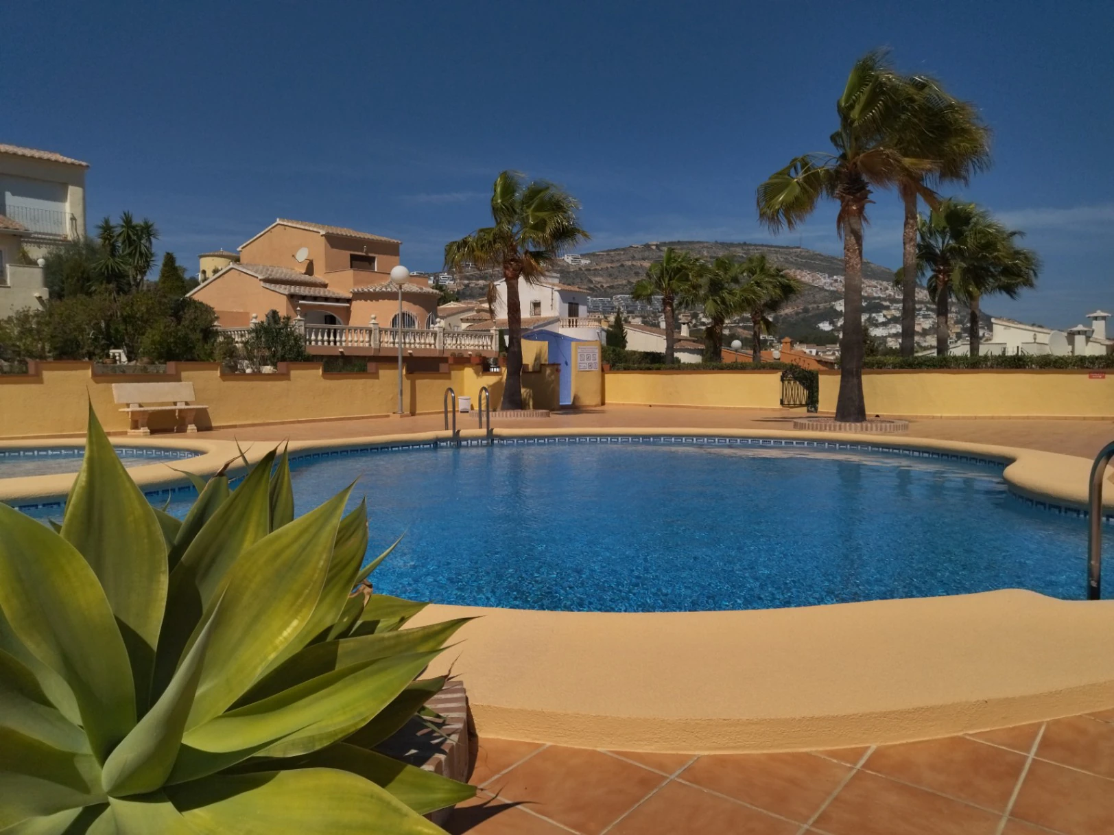 Cumbre del Sol Villa met uitzicht op zee en gemeenschappelijk zwembad