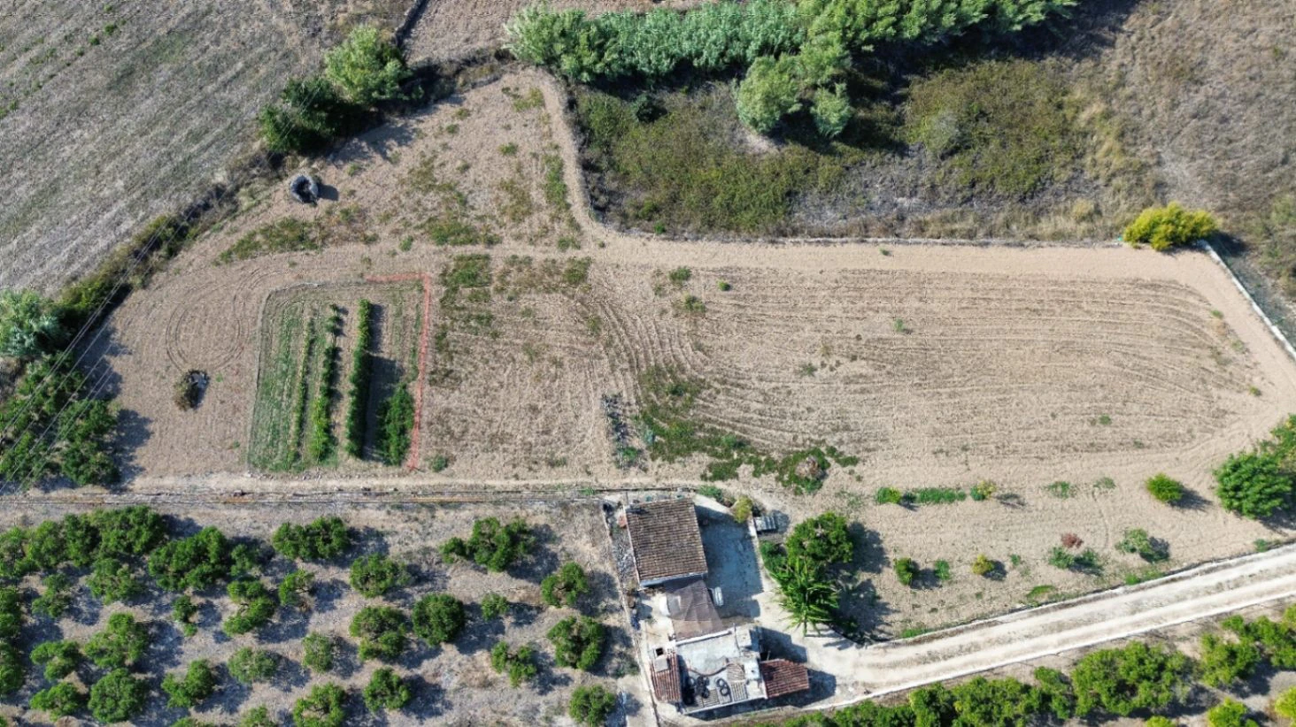 AGRICULTURELE WONING TE KOOP IN TEULADA