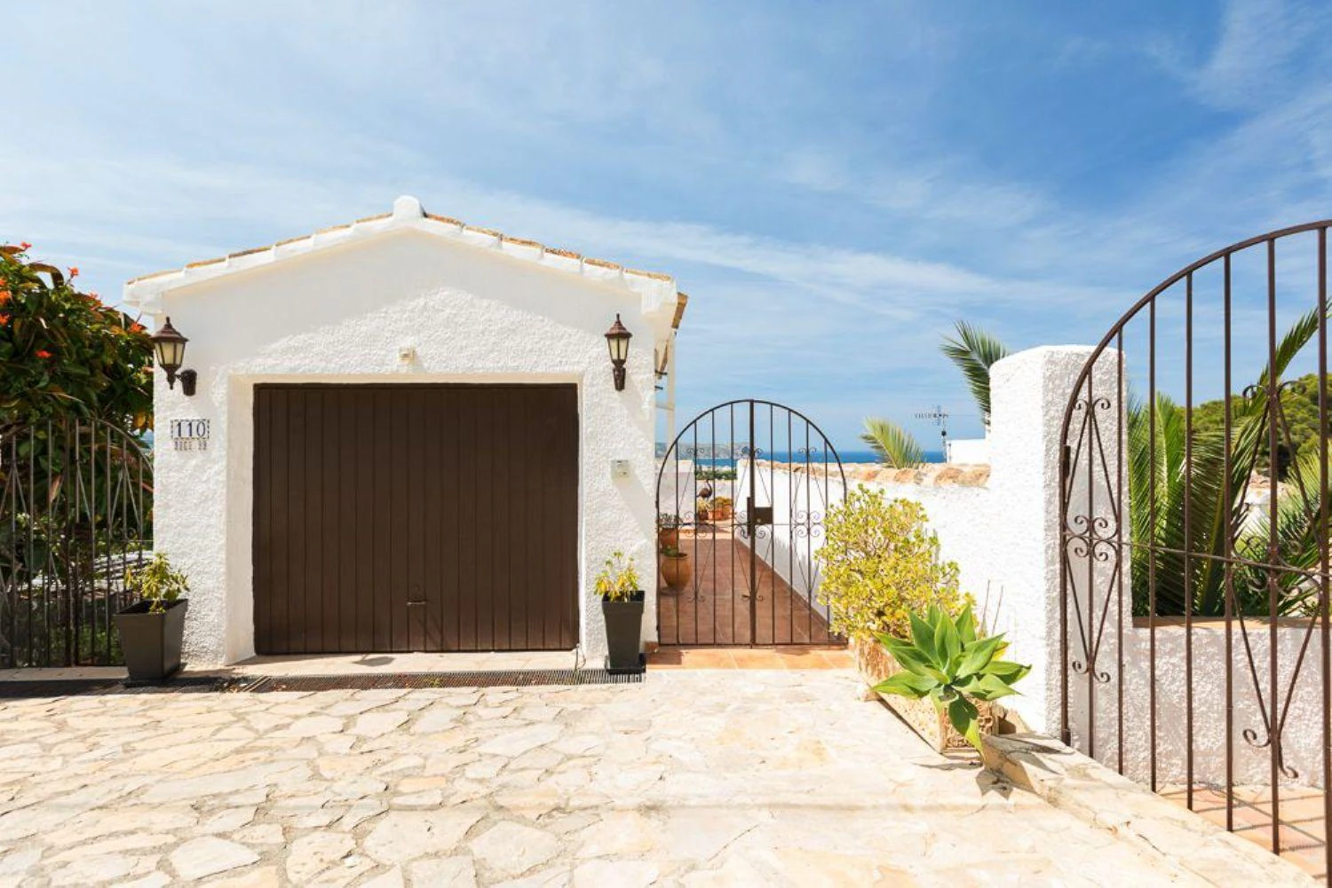Vue imprenable sur la mer, avec appartement d’invités