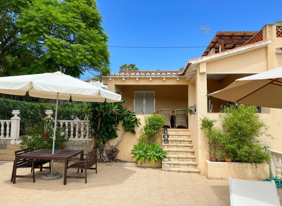Detached Villa for Sale in Buenavista – Private Pool-Guest Apartment-Near the Beach