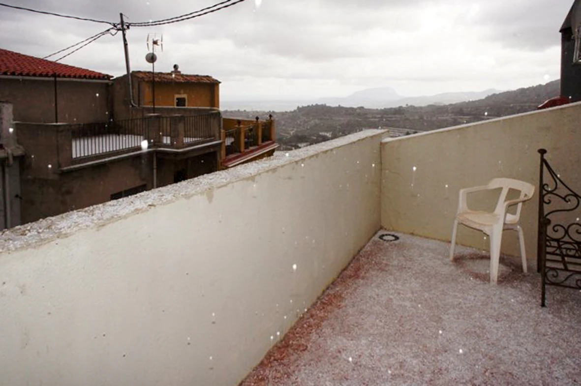 Town House te verkoop in Vall De Laguart, Alicante