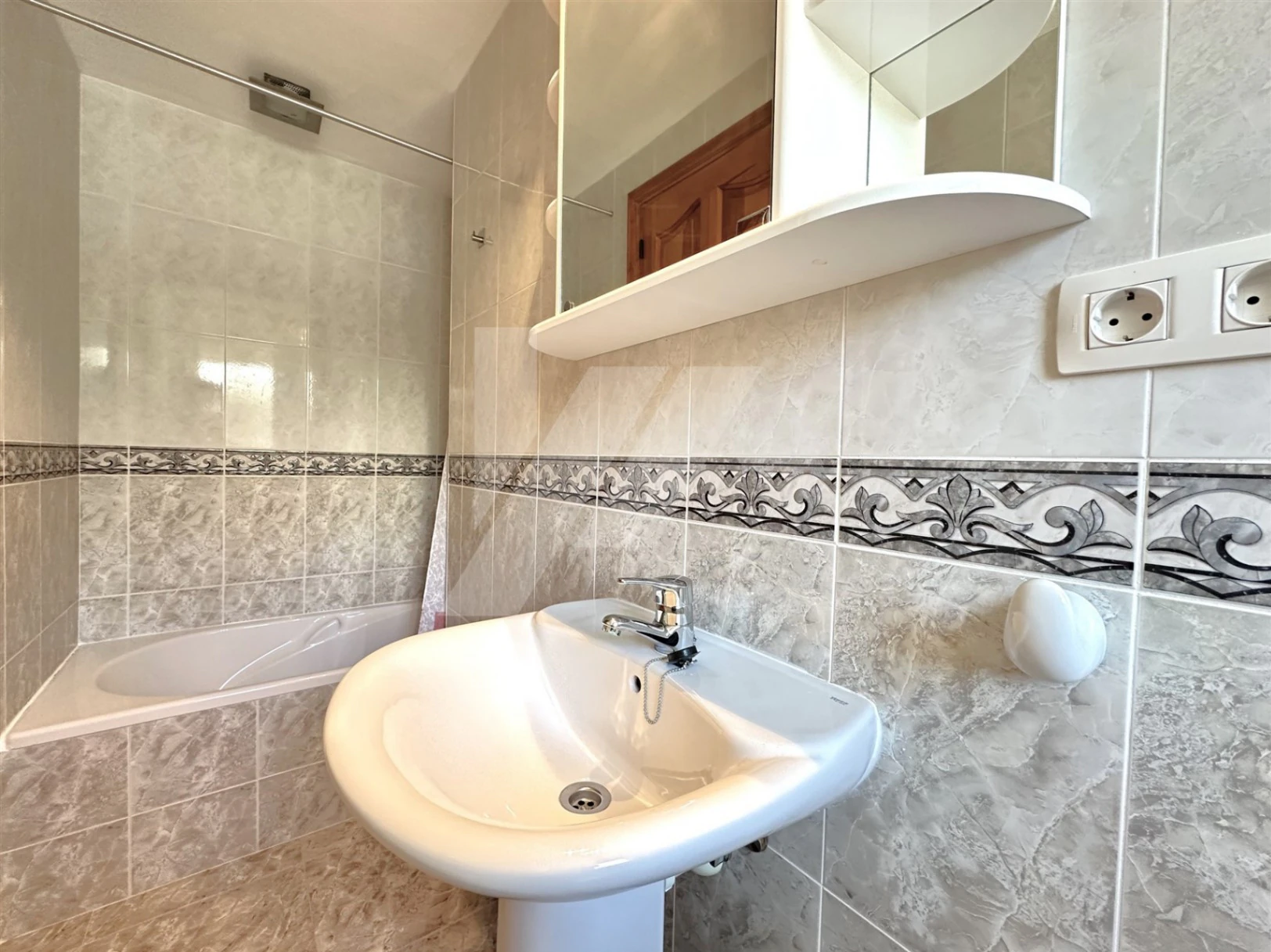 Villa for sale in Benissa, walking distance to Baladrar beach.
