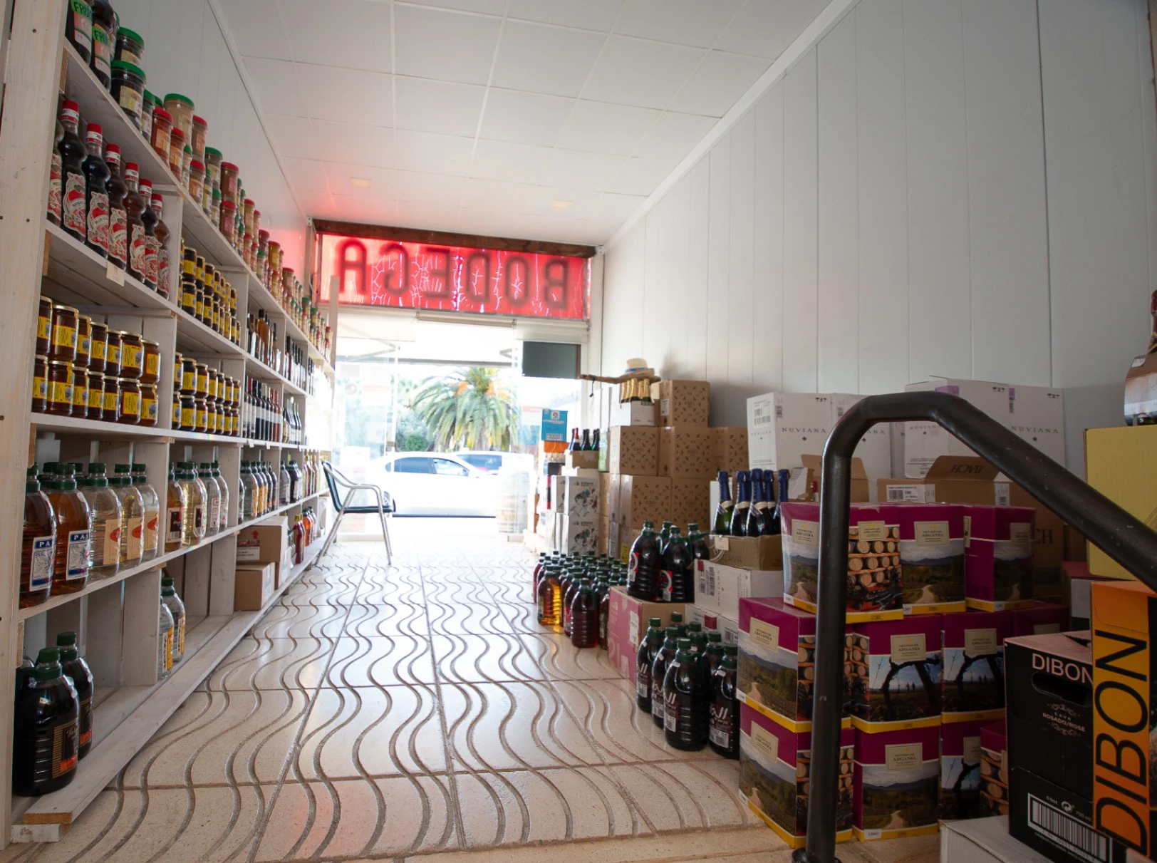 Bodega en venta en Moraira en una ubicación privilegiada.