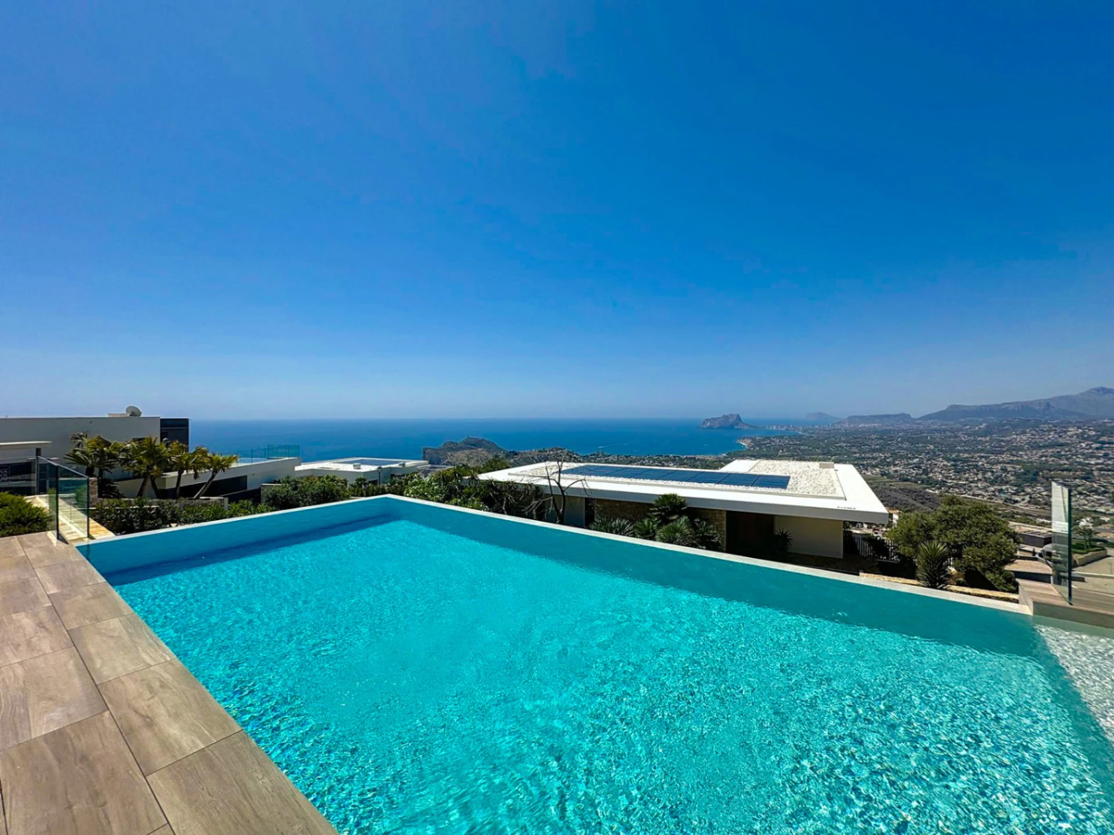 Cumbre del Sol Luxury villa with panoramic views in Jazmines residential area