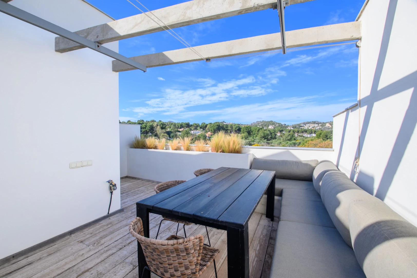 Penthouse de lujo de 3 dormitorios en venta en Jávea Arenal, a poca distancia de la playa.