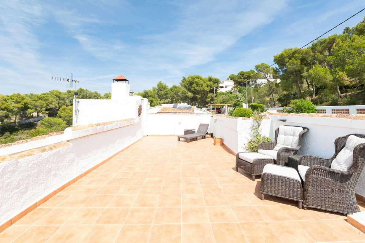 Vue imprenable sur la mer, avec appartement d’invités