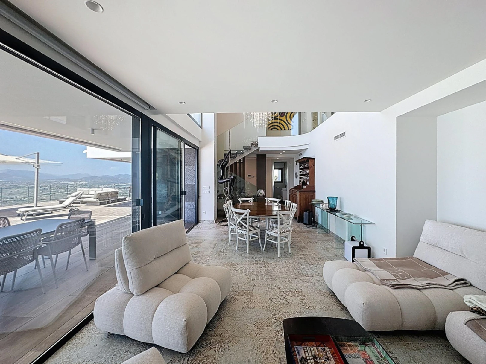 Cumbre del Sol Luxury villa with panoramic views in Jazmines residential area