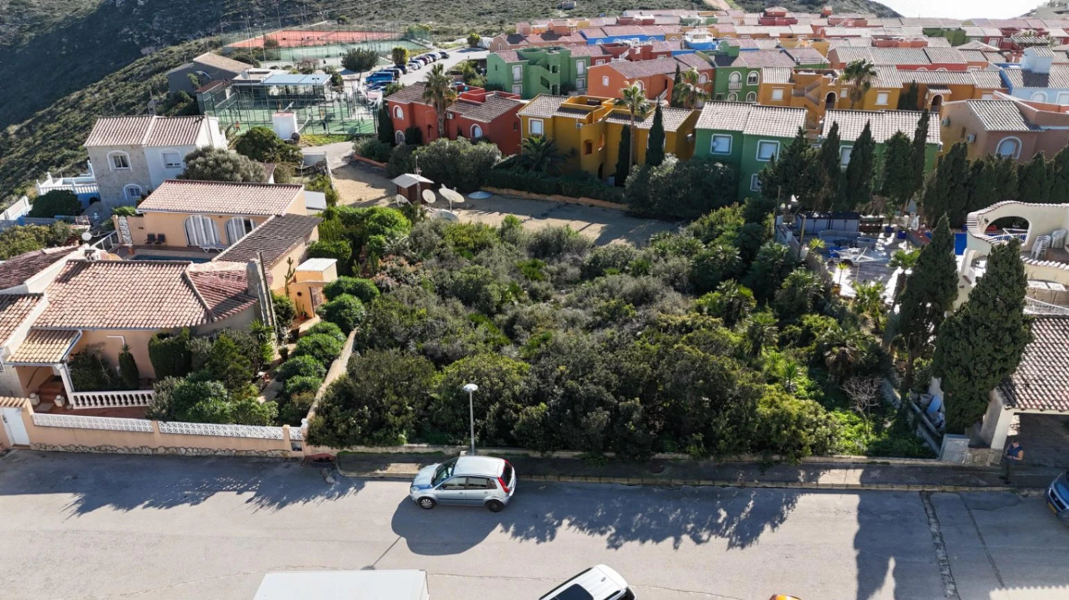 Cumbre del Sol urban plot with sea views