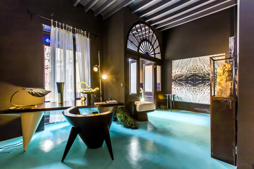 Two-storey town house with extensive interior patio, Dénia