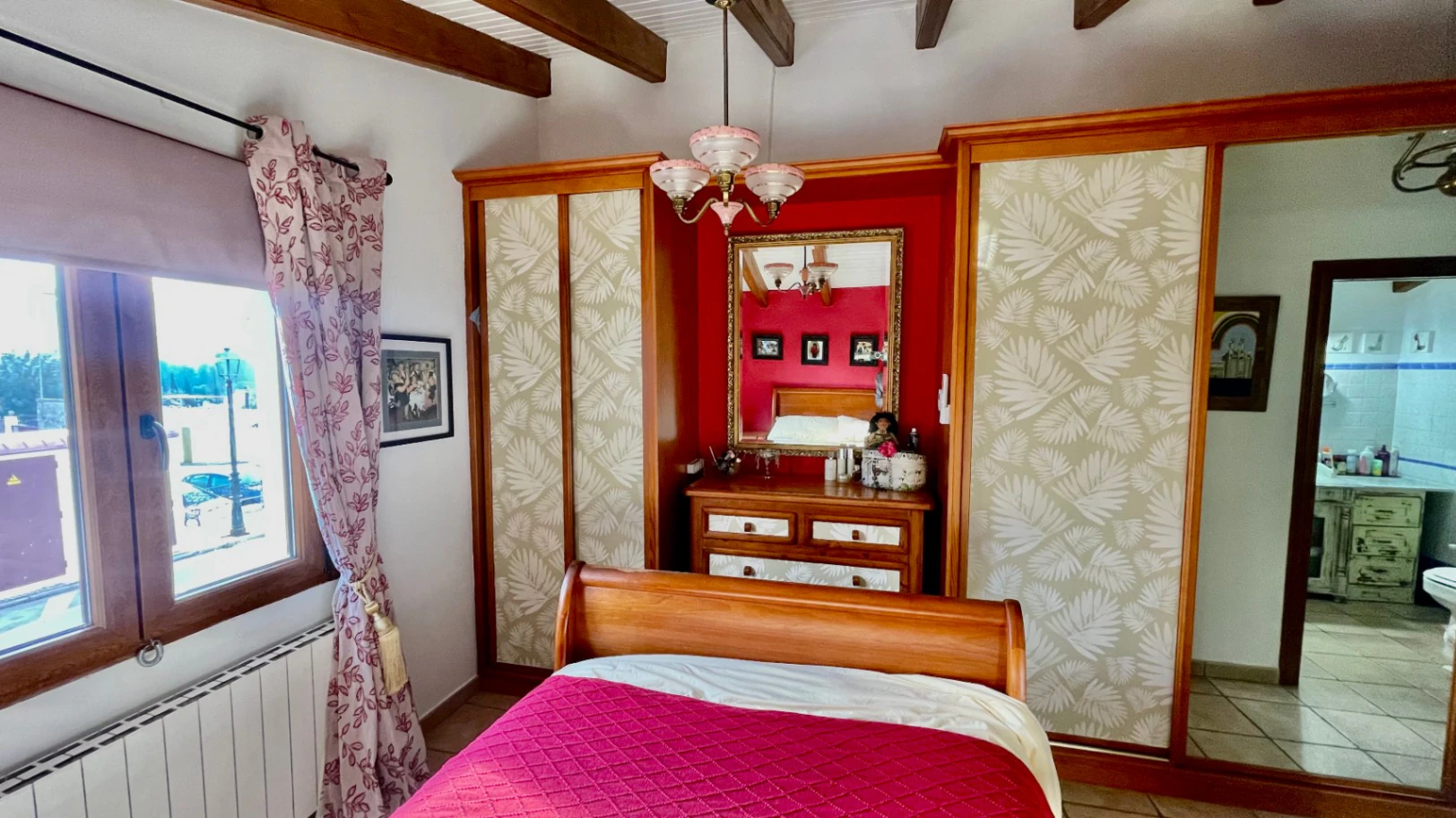Villa for sale in Alcalali: Main house 4 bed, separate 2 bed casita