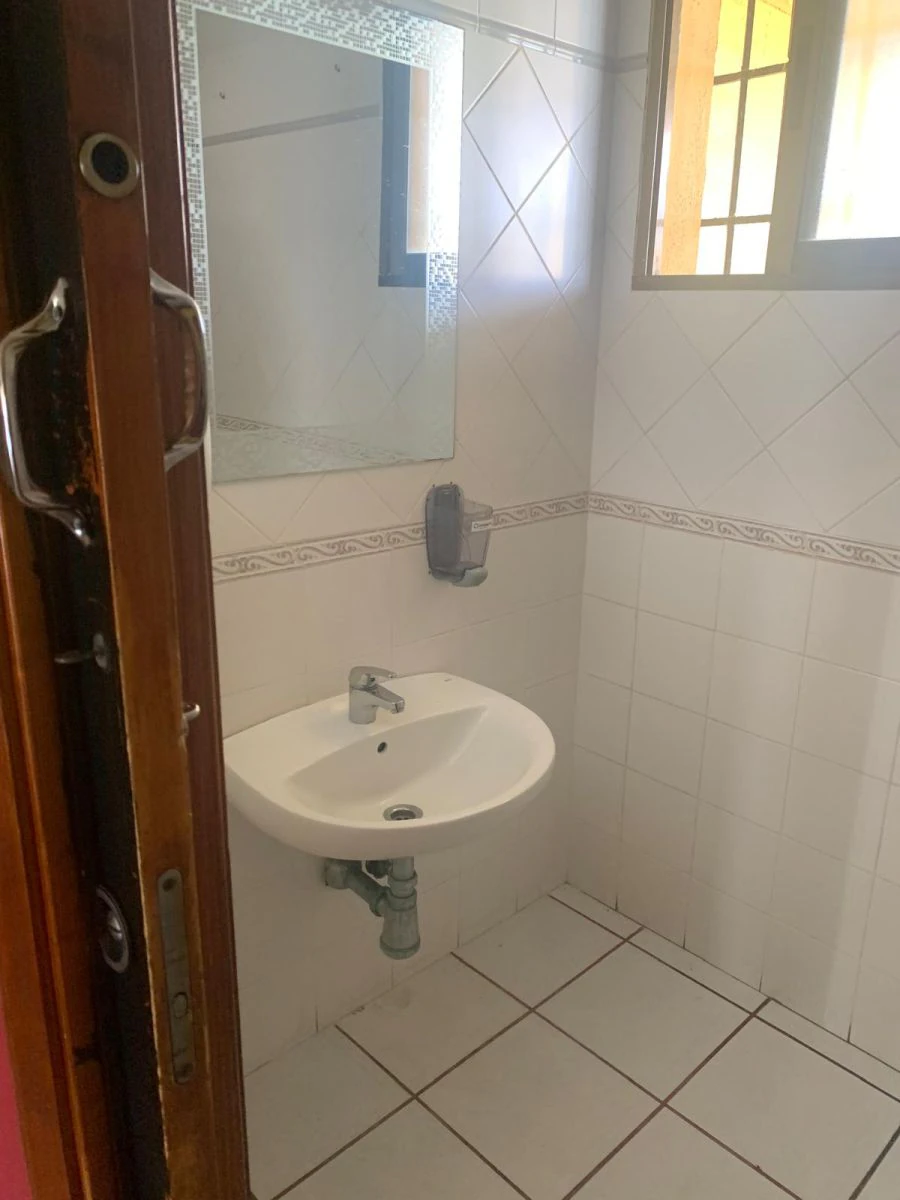 For Sale. Commercial premises in Denia