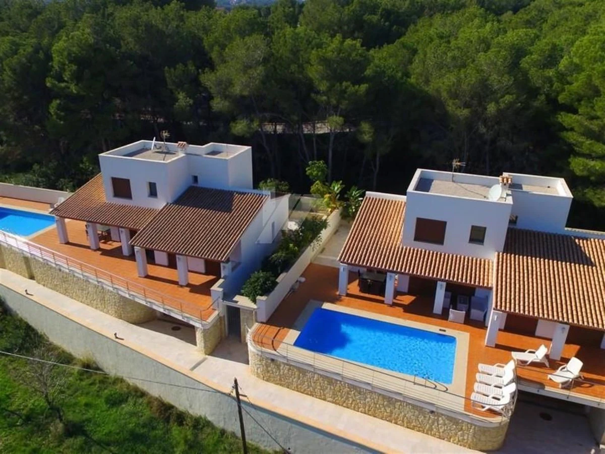 Villa's te koop in Moraira, Costa Blanca.