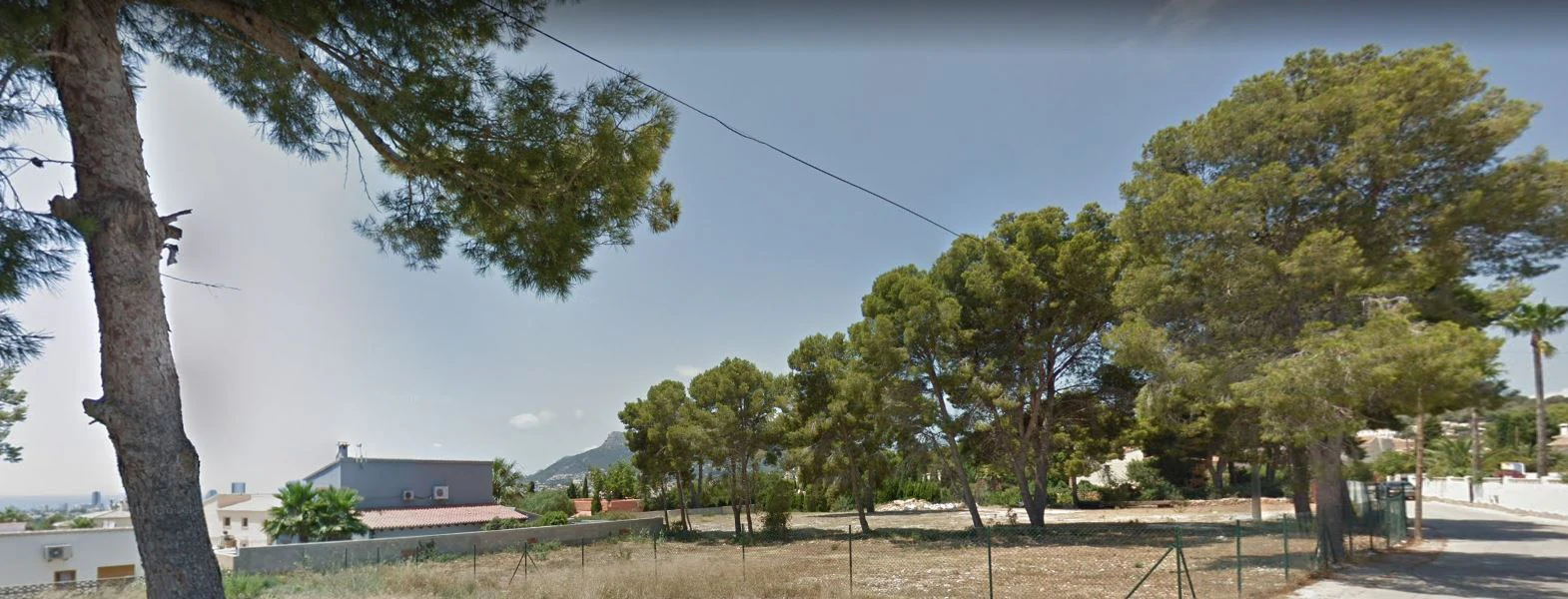 Plot for sale in Calpe