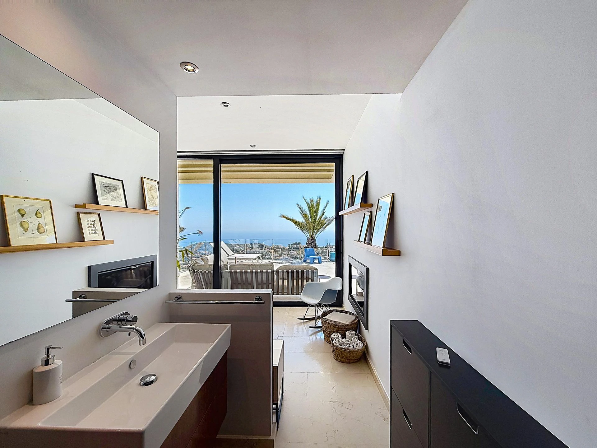 Cumbre del Sol modern villa with panoramic sea views