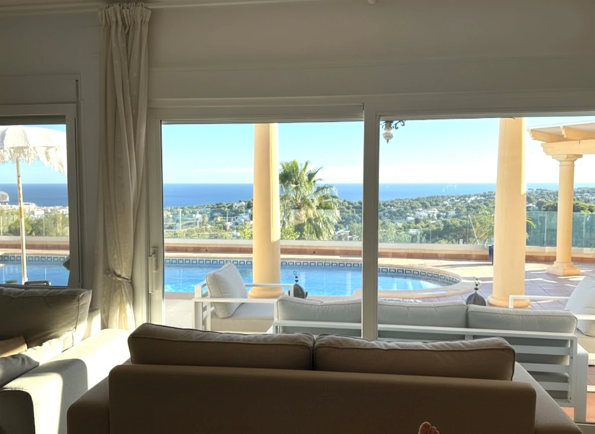 Villa for sale in Moraira