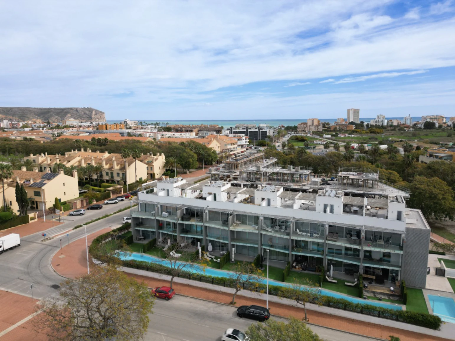 Penthouse de lujo de 3 dormitorios en venta en Jávea Arenal, a poca distancia de la playa.