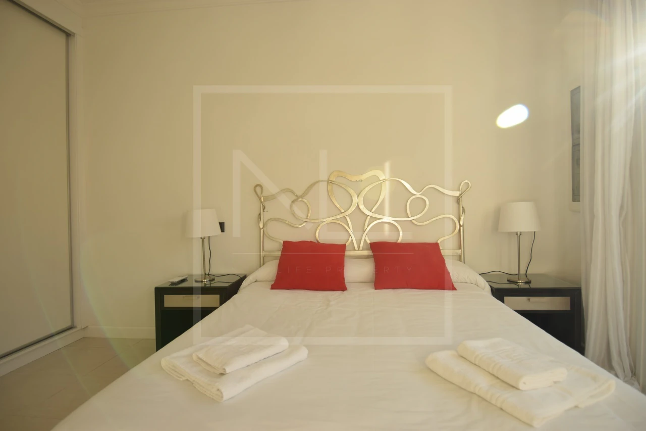 2 bedroom 2 bathroom Managed Complex Apartment For Sale in Benissa Costa