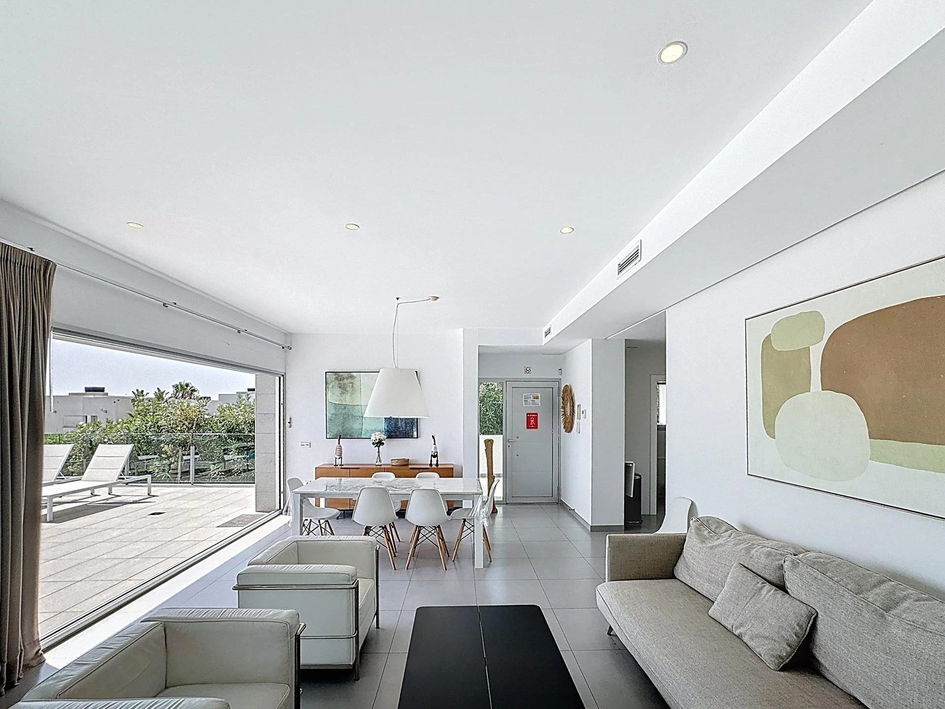 Cumbre del Sol modern villa with sea views