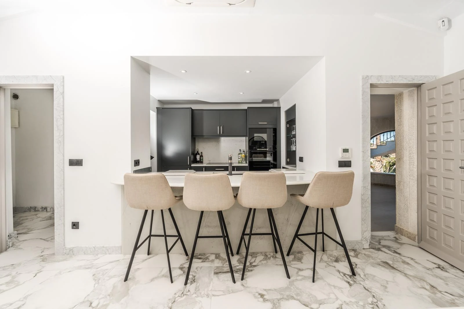 Luxury villa for sale in Jávea with pool, sea views, and independent apartment – Balcón al Mar, Costa Blanca