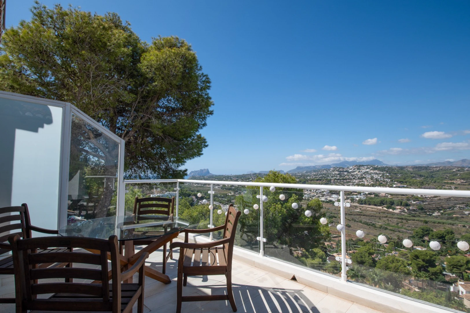 Prachtige Villa Te Koop in Moraira, 7 Slaapkamers