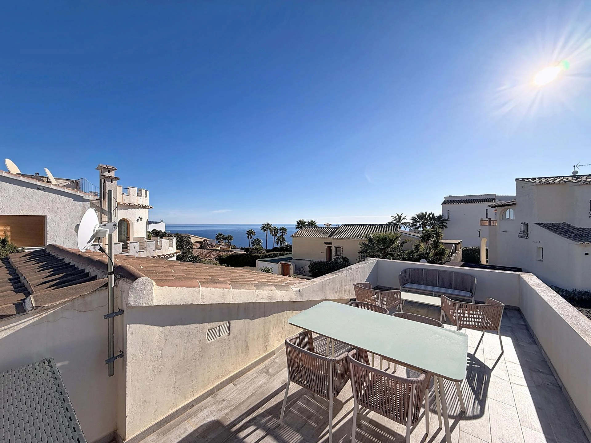 Cumbre del Sol Villa met uitzicht op zee en gemeenschappelijk zwembad