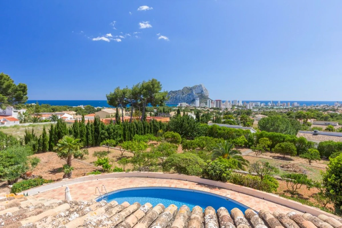 Villa for sale in Calpe