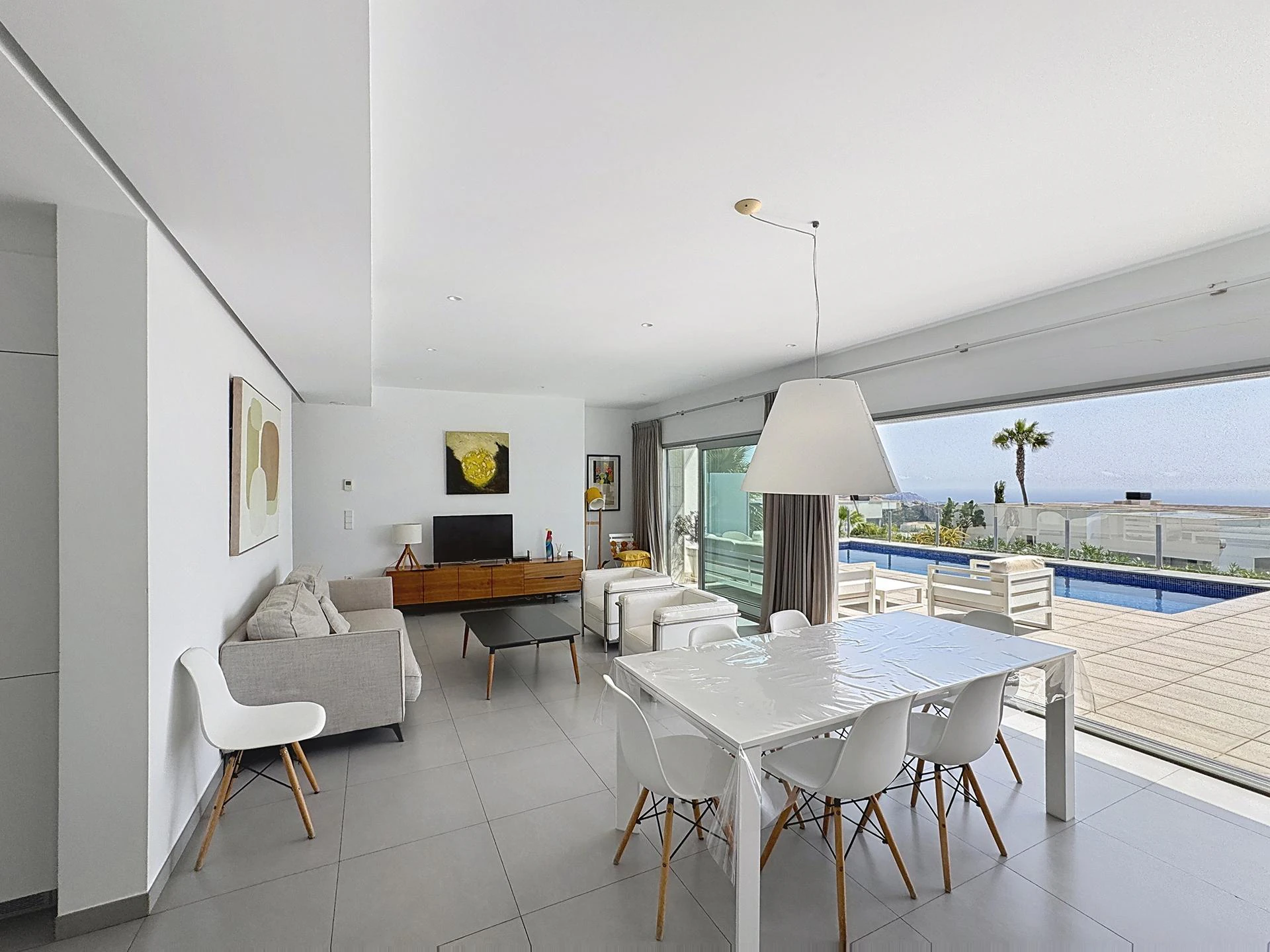 Cumbre del Sol modern villa with sea views