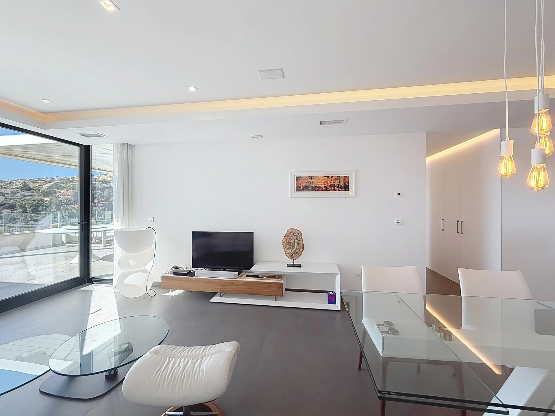 Cumbre del Sol luxe modern penthouse met uitzicht op de kliffen en de zee