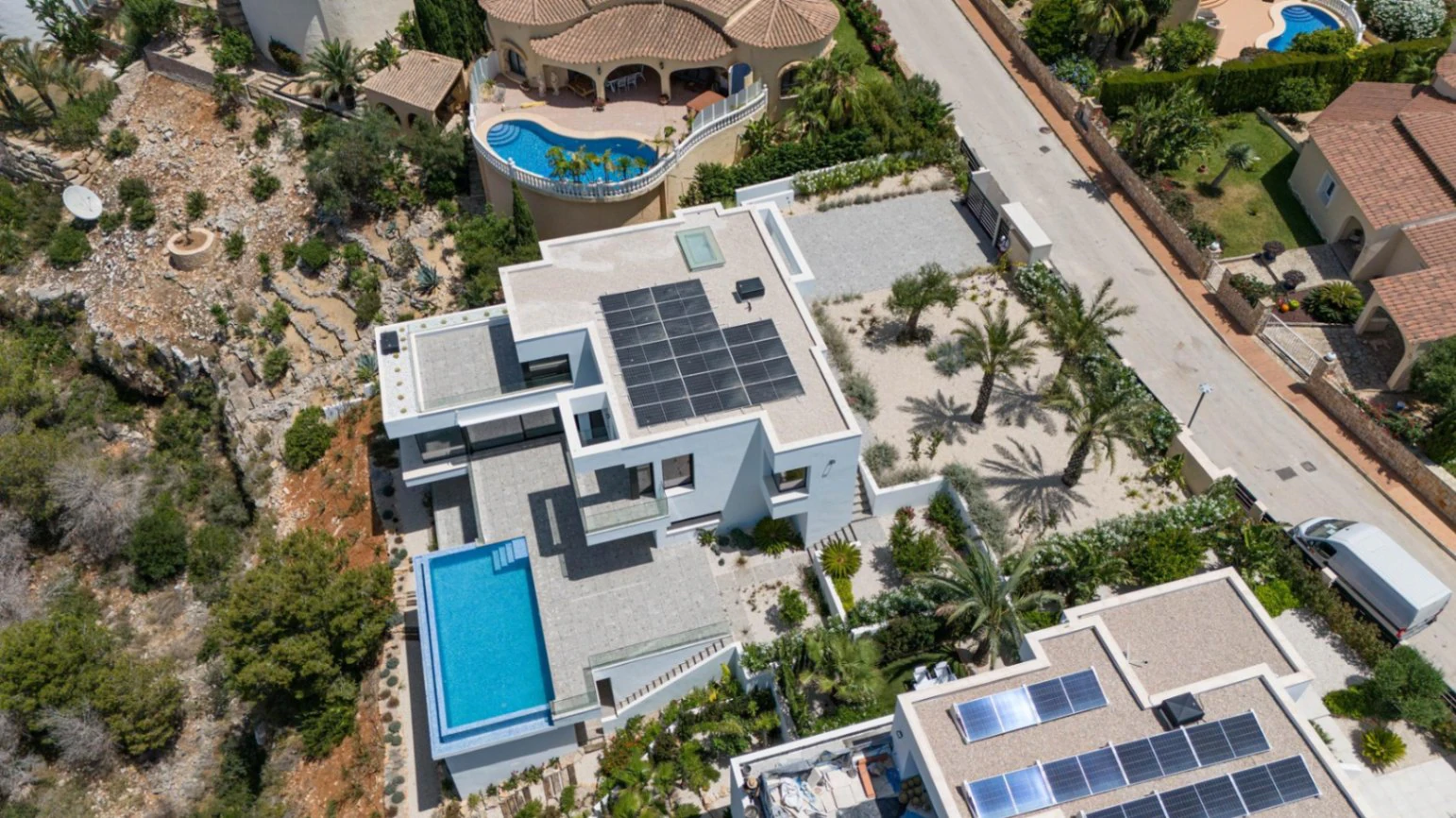Moderne Villa in Cumbre del Sol mit Meerblick, neu zu beziehen