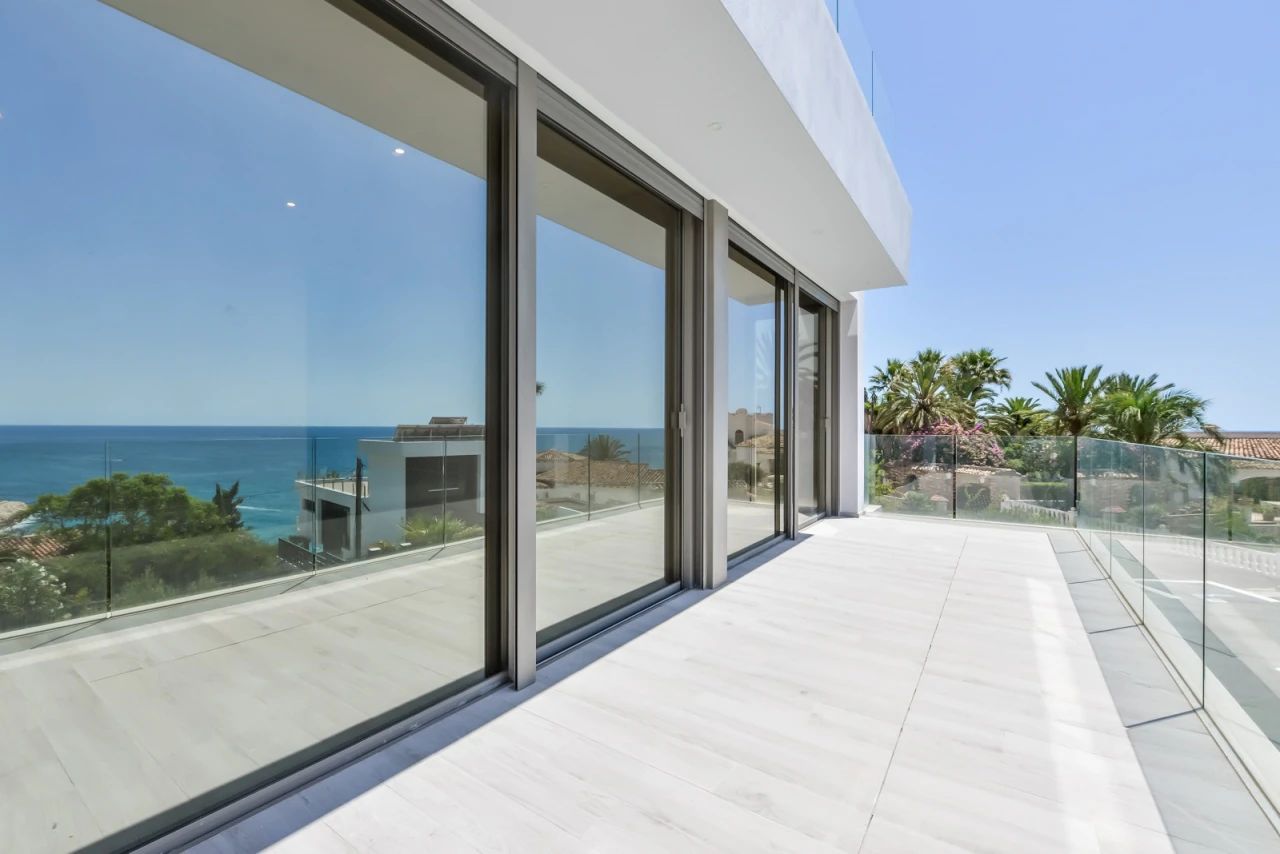 6 Schlafzimmer, 6 Badezimmer Villa zum Verkauf in Calpe