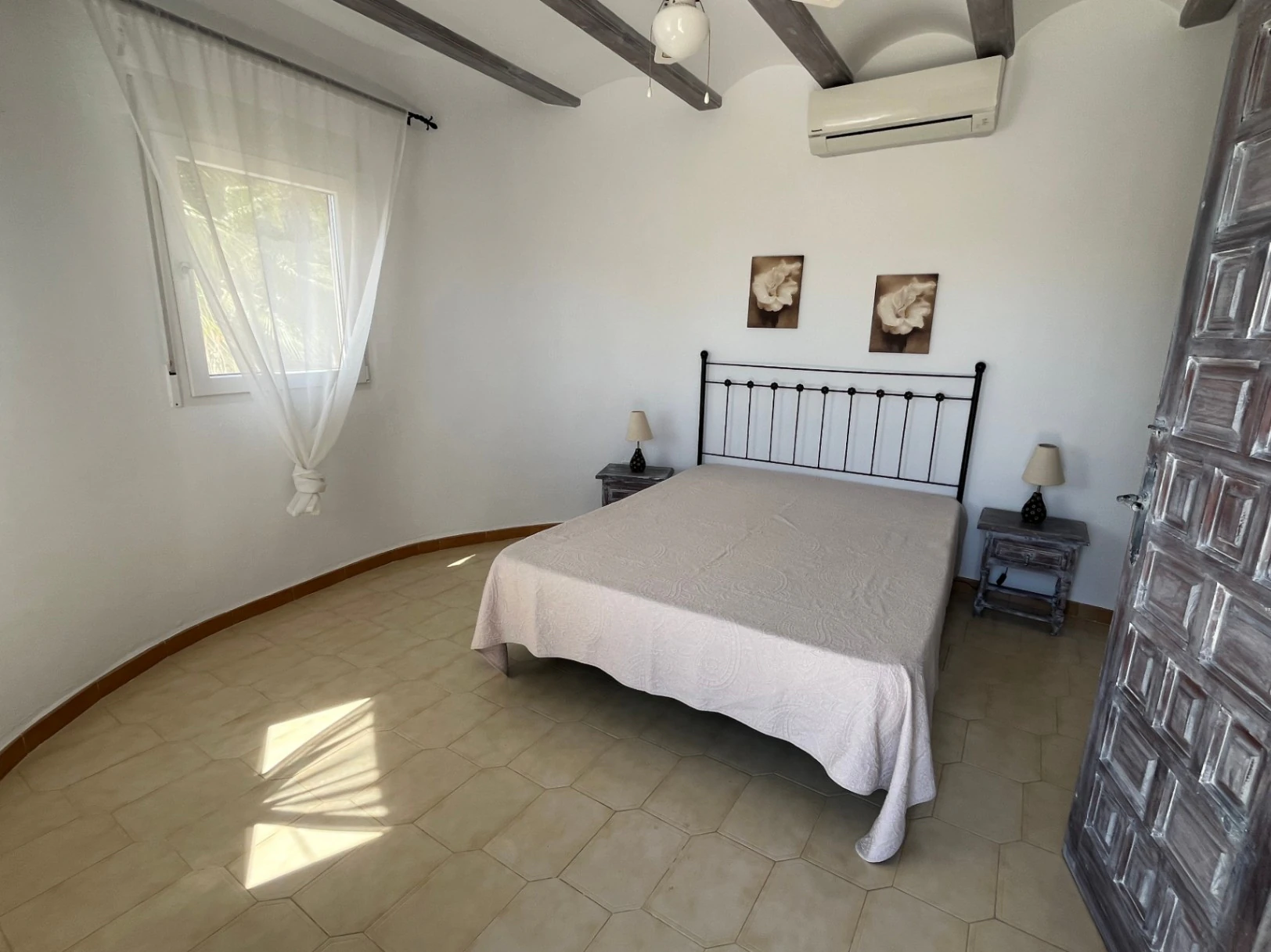 Chalet zu verkaufen mit 3 Schlafzimmern in Els Poblets, Alicante