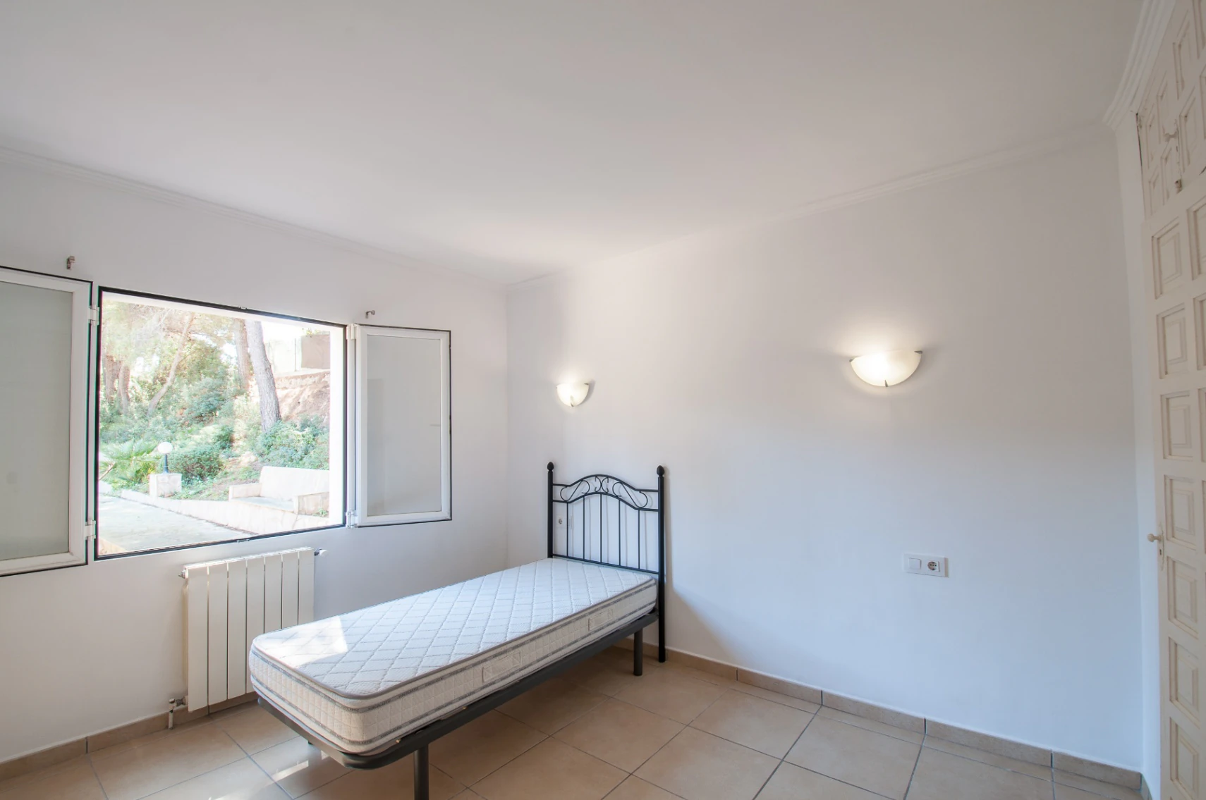 Villa avec vue sur la mer et intimité à Jávea – Costa Nova