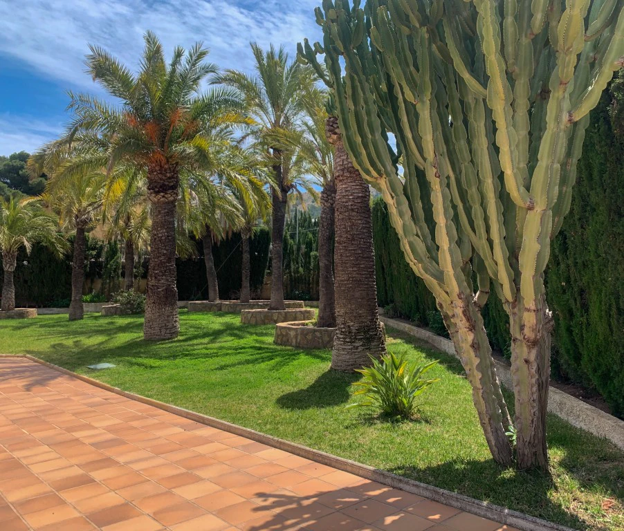 Villa zum verkauf in Albir