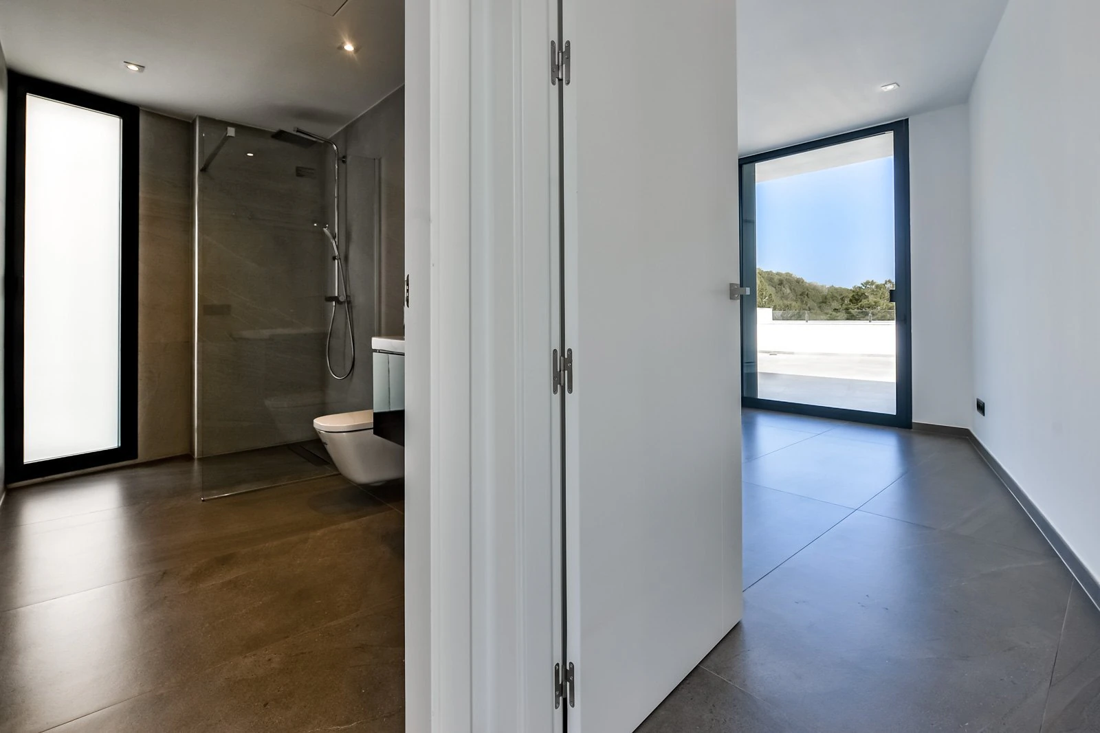 Impressive new build for sale in Jávea