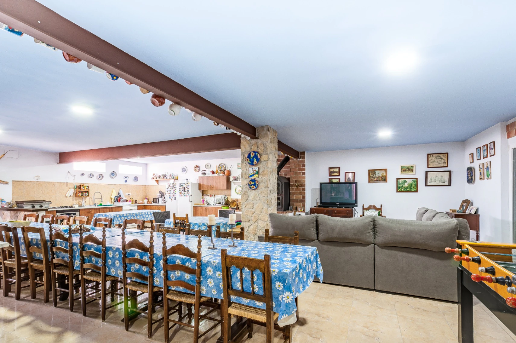 Finca à vendre à Benissa sur un grand terrain avec piscine et maison d'invités