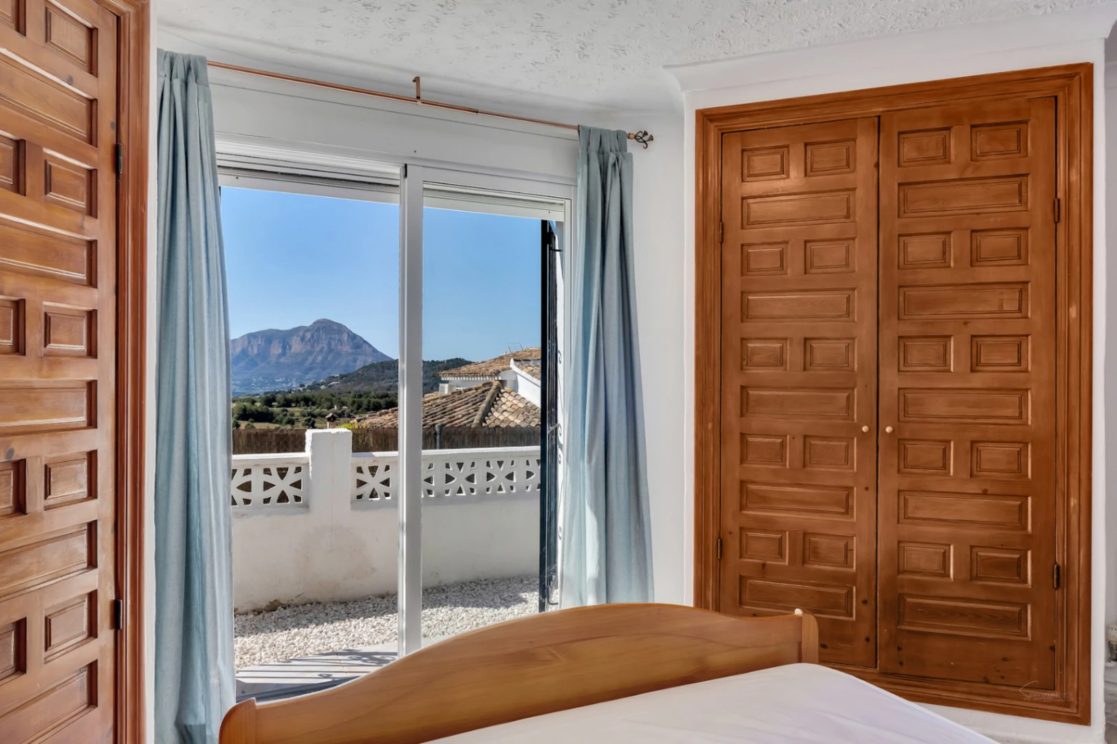 Villa with stunning panoramic views, in Jávea