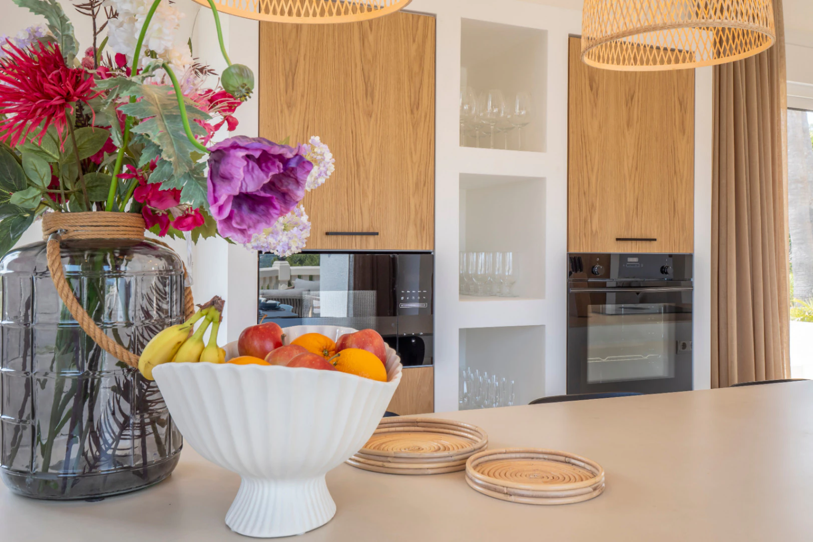 Recently renovated villa with stunning panoramic views of Jávea.
