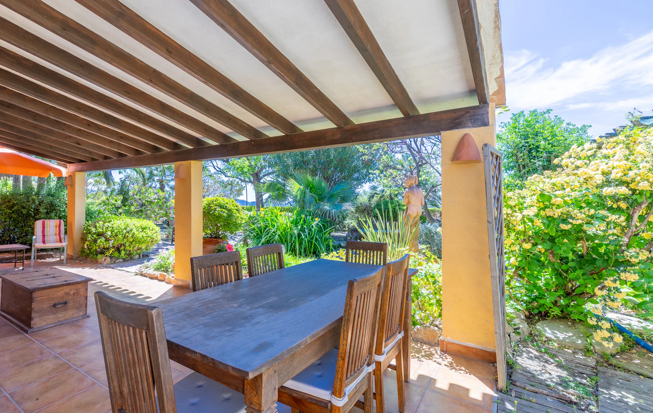 Finca for sale in Teulada