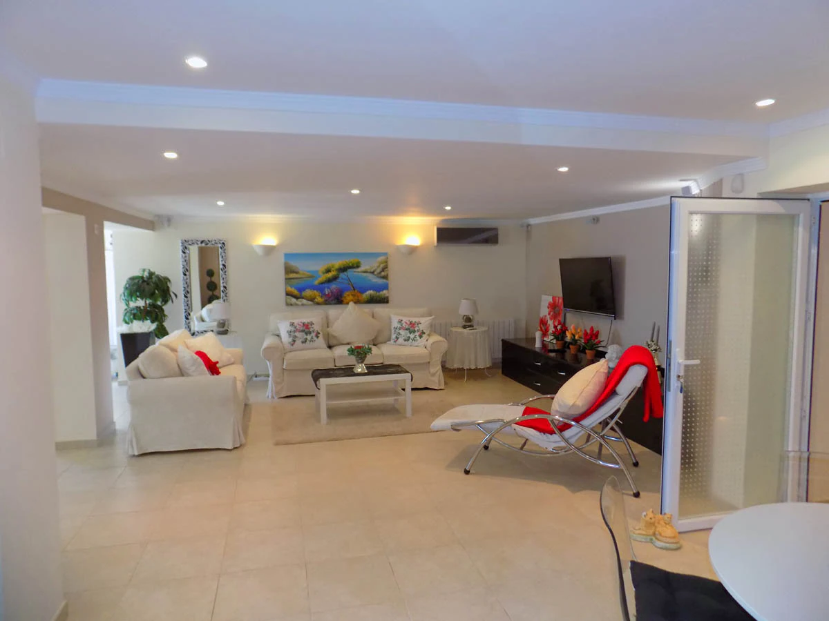Villa te koop in Moraira met uitzicht op zee