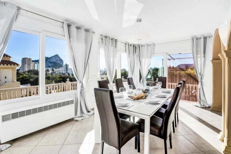 Villa for sale in Calpe, Costeres