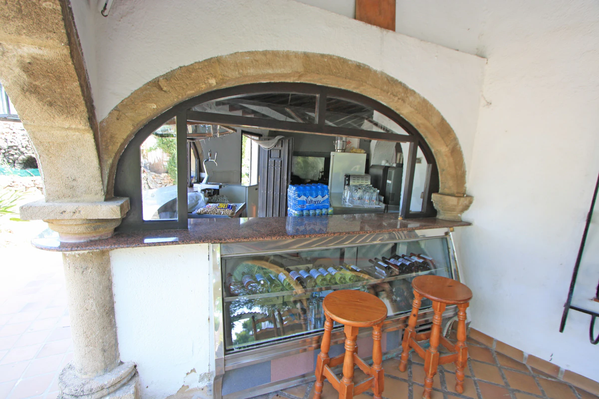 Brasserie-restaurant for sale in Vergel