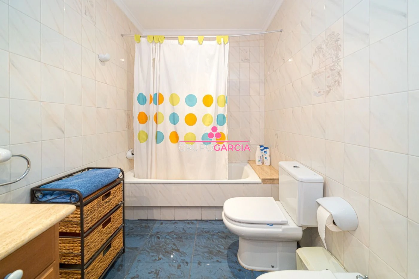Commercial premises for sale in Alcalali