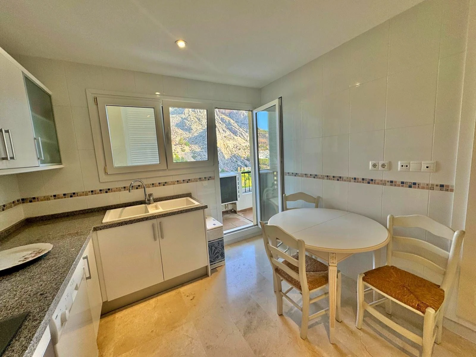 Apartamento con vistas al mar en venta en Mascarat